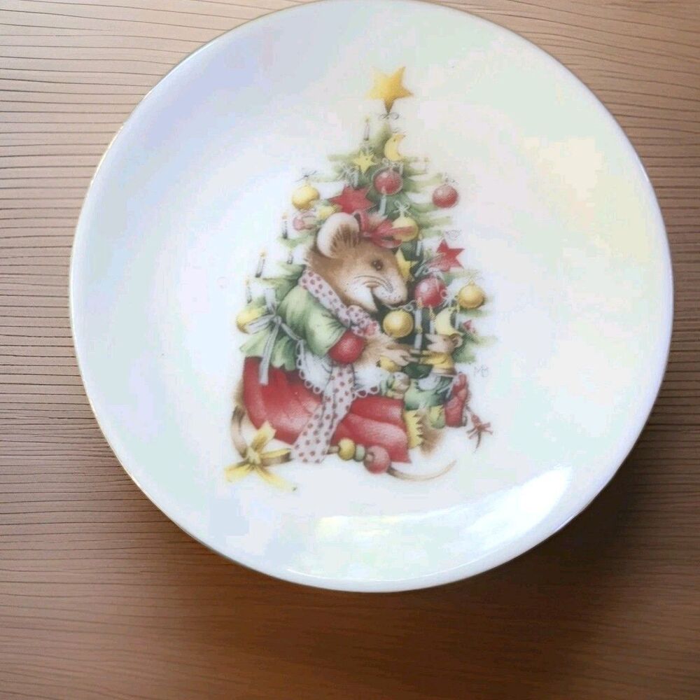 Hallmark Vera the Mouse 1995 miniature plate Christmas ornament Marjolein Bastin